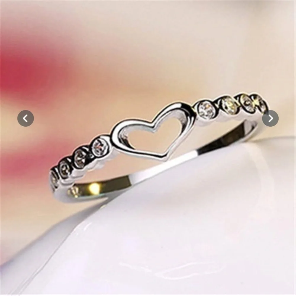 Womens ❤️Heart Ring